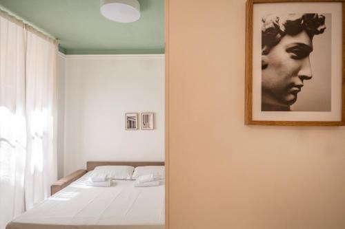 Apartment by the Colosseum - White Chic Flats