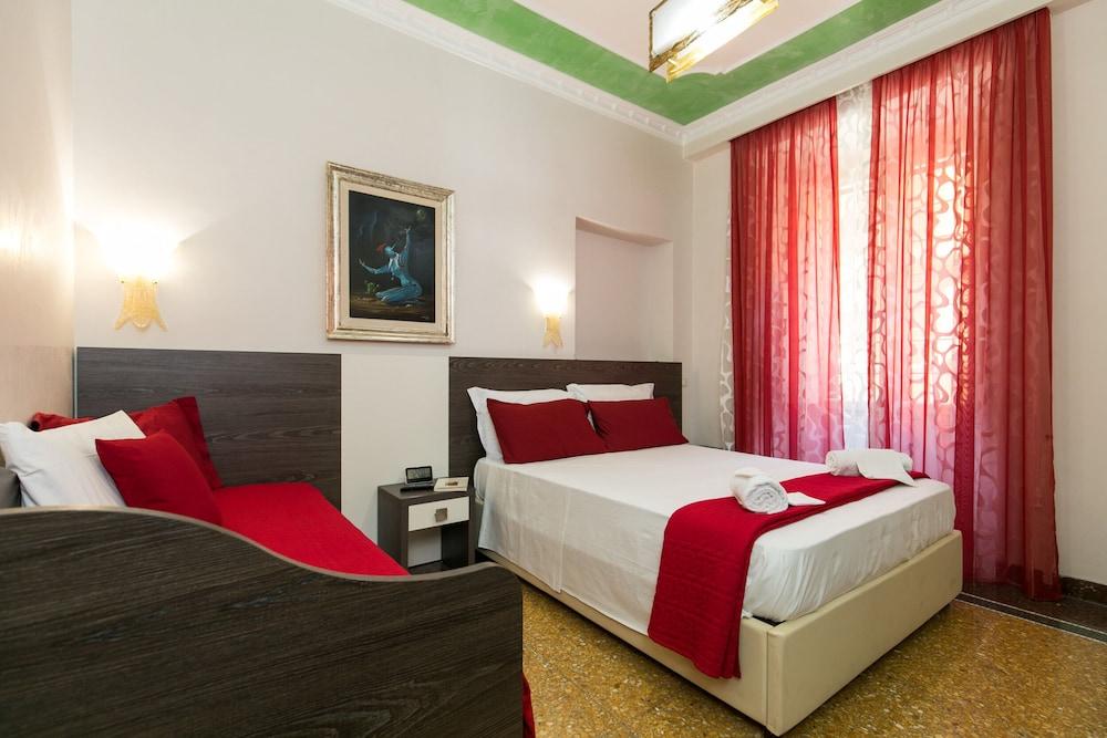 Anthony 47 Room Type - Junior Suite Anthony 47 Room Type - Junior Suite