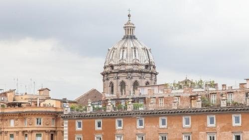Rental in Rome Ancient Rome View - Tap to explore photos
