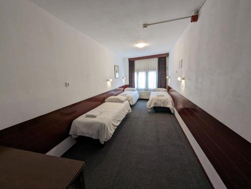 Budget Hotel Ben Room Type - Triple Room