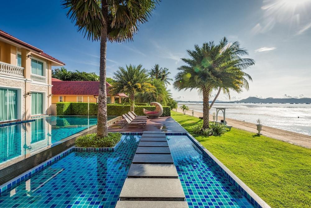 Fisherman Way Beach Villa Room Type - 9-Bedroom Private Pool Villa by the Beach Fisherman Way Beach Villa Room Type - 9-Bedroom Private Pool Villa by the Beach