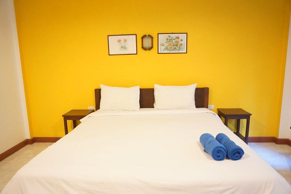Smile Home Room Type - Standard Double Room
