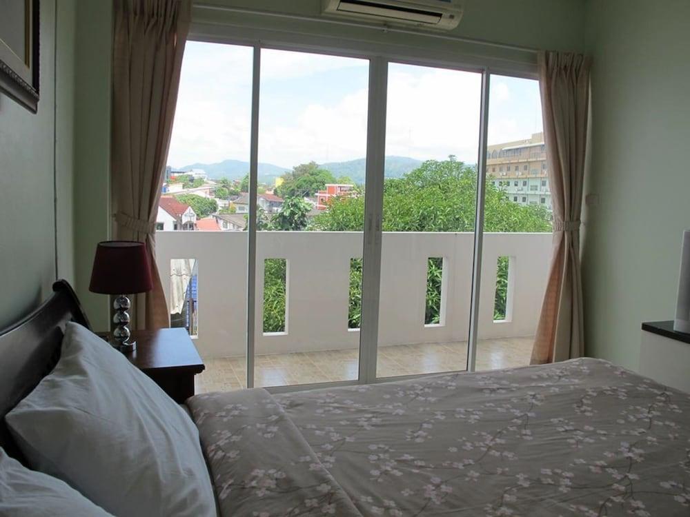 Machima House Room Type - Deluxe Room