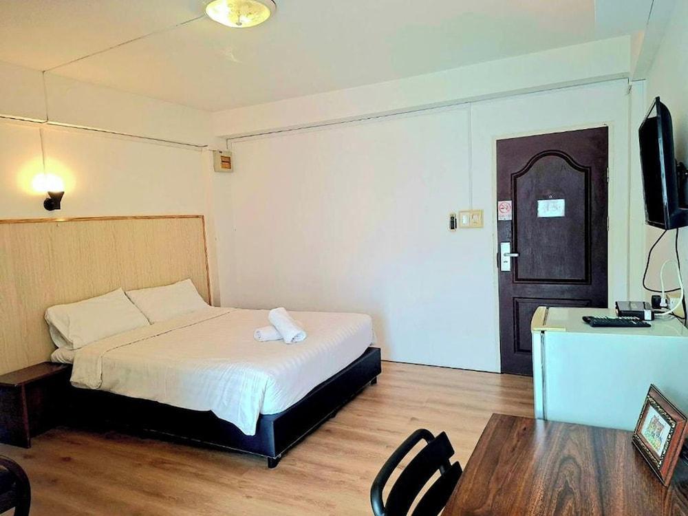 Hotel De Ratt Room Type - Standard Double Room