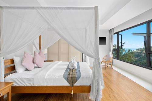 Karpe Diem Villa - Twin Infinity Pools - Tap to explore photos