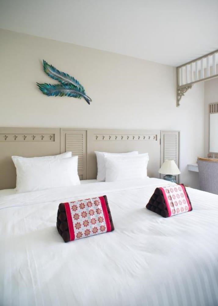 Panphuree Residence Room Type - Suite, 1 Bedroom