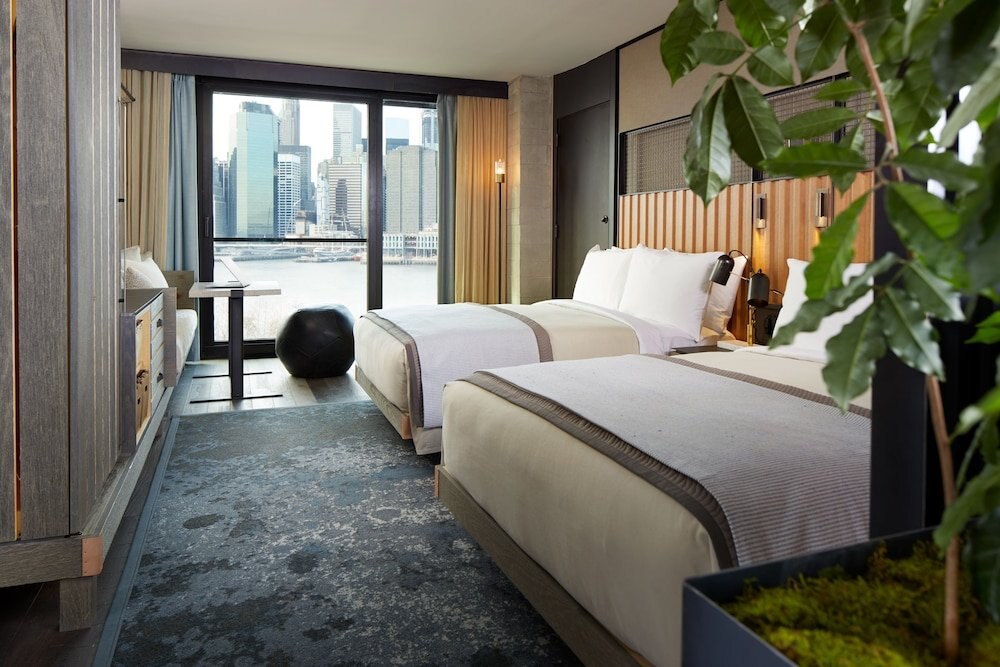 1 Hotel Brooklyn Bridge Room Type - Room, 2 Double Beds (Skyline)