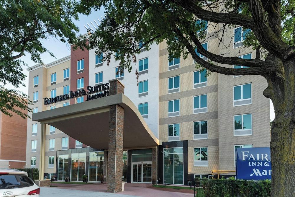 Fairfield Inn & Suites New York Queens/Fresh Meadows - Tap to explore photos