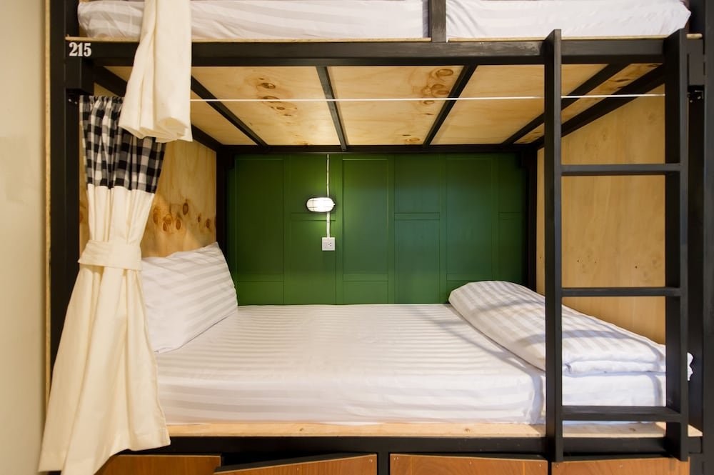 The Neighbors Hostel - Adults Only Room Type - 8 Bed Mixed Dormitory