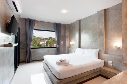 Ritsurin Boutique Hotel Room Type - Double Room with Balcony Ritsurin Boutique Hotel Room Type - Double Room with Balcony
