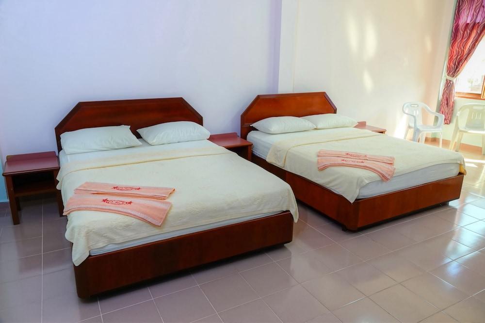 The Room Concept Homestay Room Type - Superior Quadruple Room, 2 Queen Beds