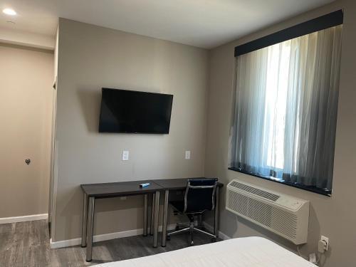 Voyage Hotel