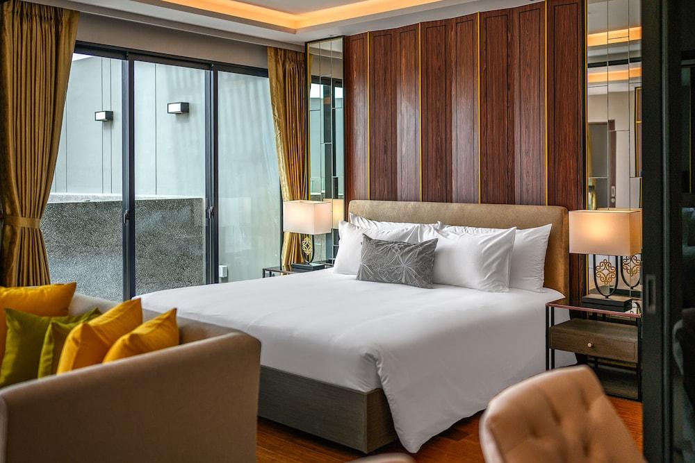 Mida Grande Resort Phuket Room Type - Deluxe Ocean View with Plunge Pool Mida Grande Resort Phuket Room Type - Deluxe Ocean View with Plunge Pool