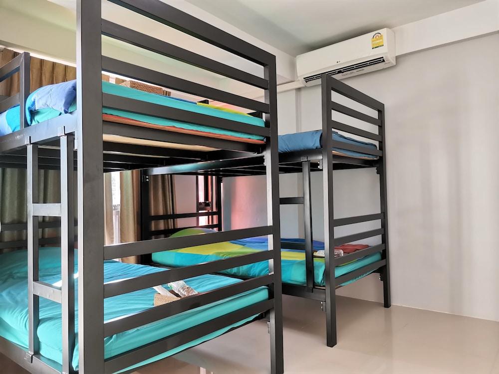 Nice Nap Hostel Room Type - Shared Dormitory, 4 Bedrooms