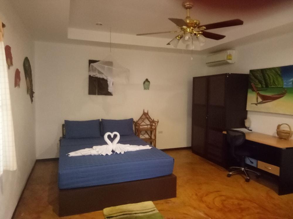 Bee Nat Garden Resort Room Type - Room