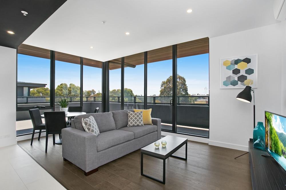Clayton Serviced Apartments Room Type - Two Bedroom Superior Apartment