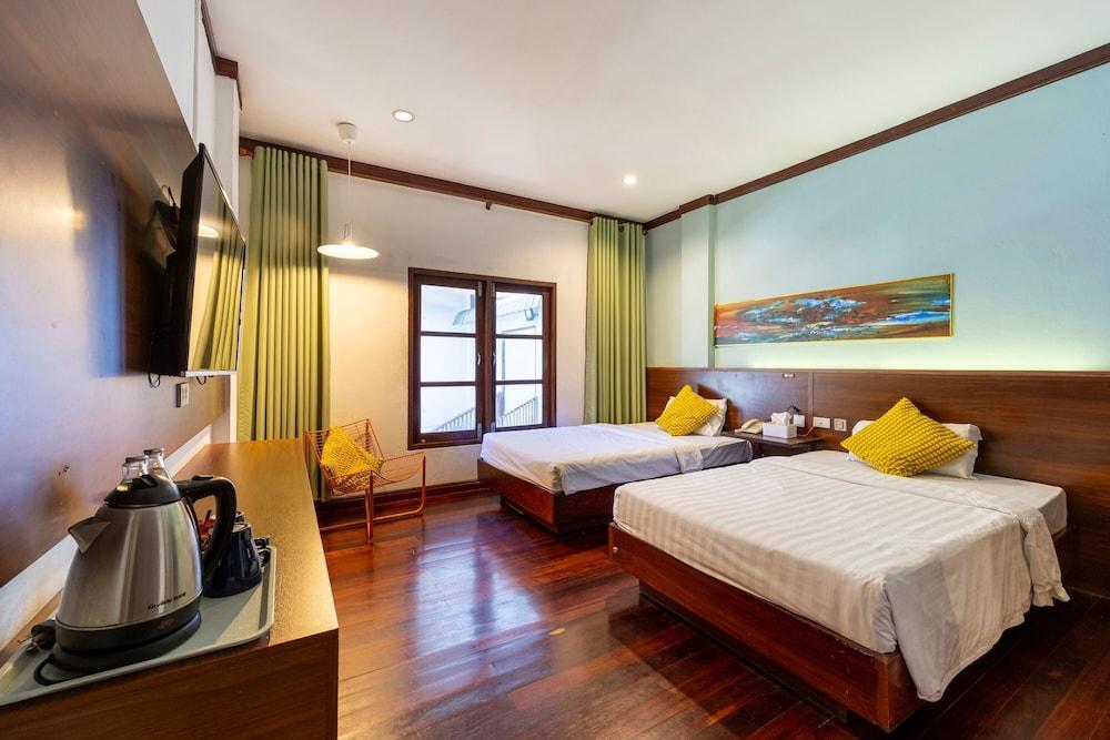 The President Hotel at Chokchai 4 Room Type - Deluxe Twin Room, Garden View The President Hotel at Chokchai 4 Room Type - Deluxe Twin Room, Garden View