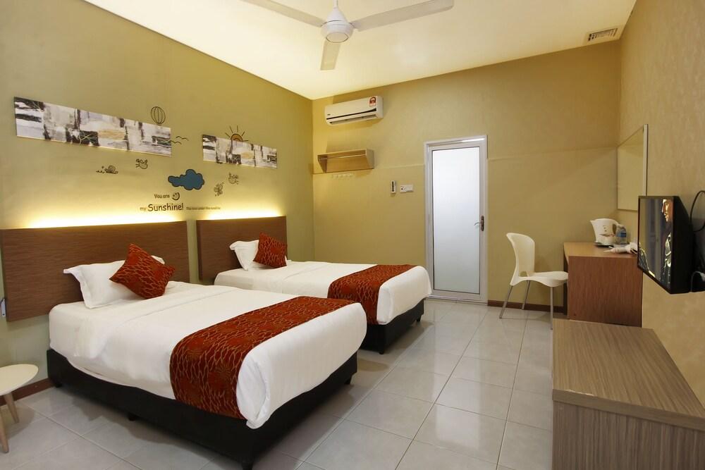 Lavigo Resort Room Type - Standard Twin Room