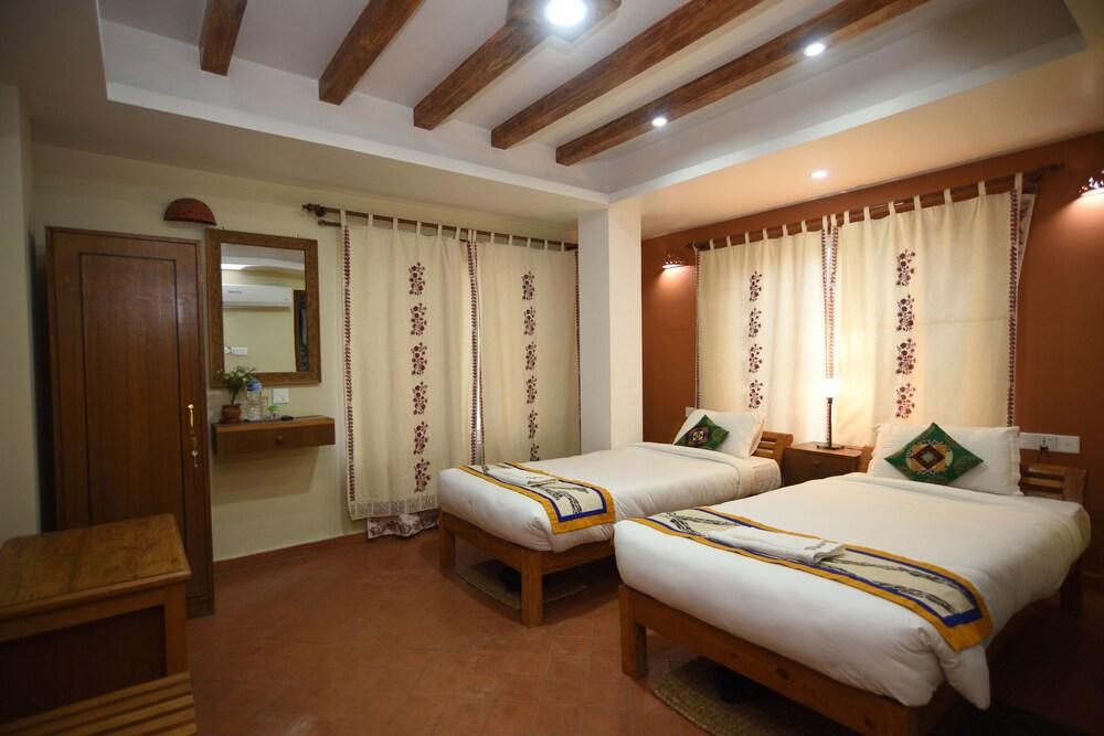The Exotic House Room Type - Deluxe Double or Twin Room, 1 Bedroom, City View The Exotic House Room Type - Deluxe Double or Twin Room, 1 Bedroom, City View