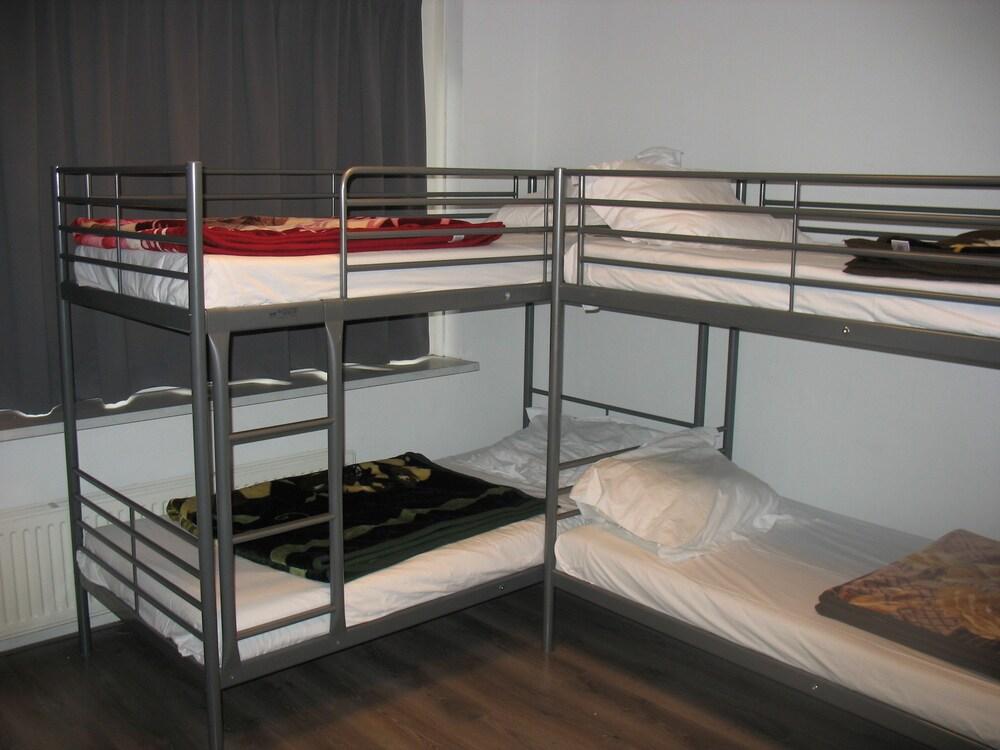 Guest House Amsterdam - Hostel Room Type - Basic Room, Shared Bathroom (Private Room for 6 Persons) Guest House Amsterdam - Hostel Room Type - Basic Room, Shared Bathroom (Private Room for 6 Persons)