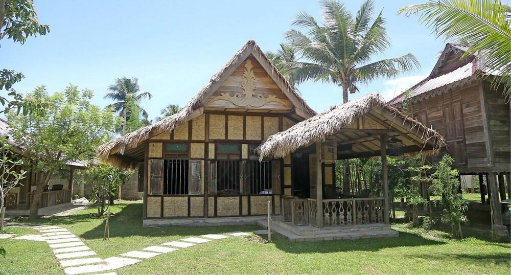 Kunang-Kunang Heritage Villas Room Type - Villa Chandekura