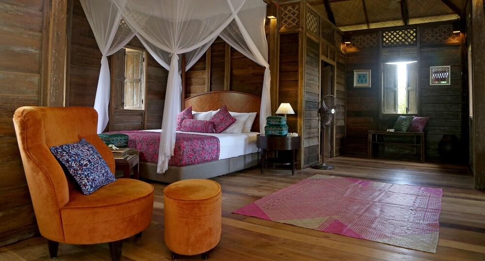 Kunang-Kunang Heritage Villas Room Type - Villa Kutai