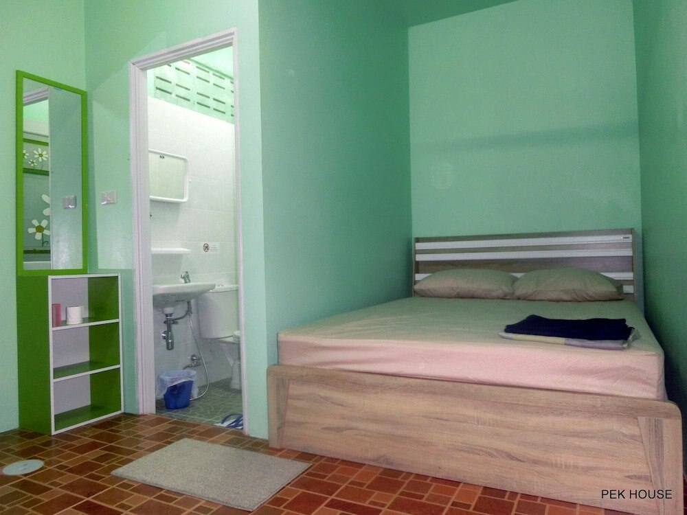 Pek House Room Type - Standard Fan Room
