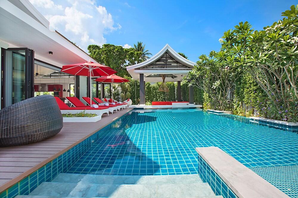 Villa Julia koh Samui with Chef and Majordome - Tap to explore photos
