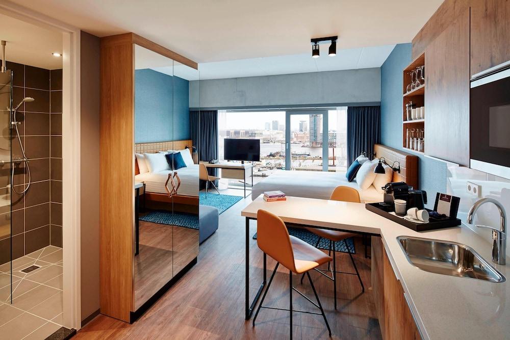 Residence Inn by Marriott Amsterdam Houthavens Room Type - Studio, 1 Queen Bed, City View