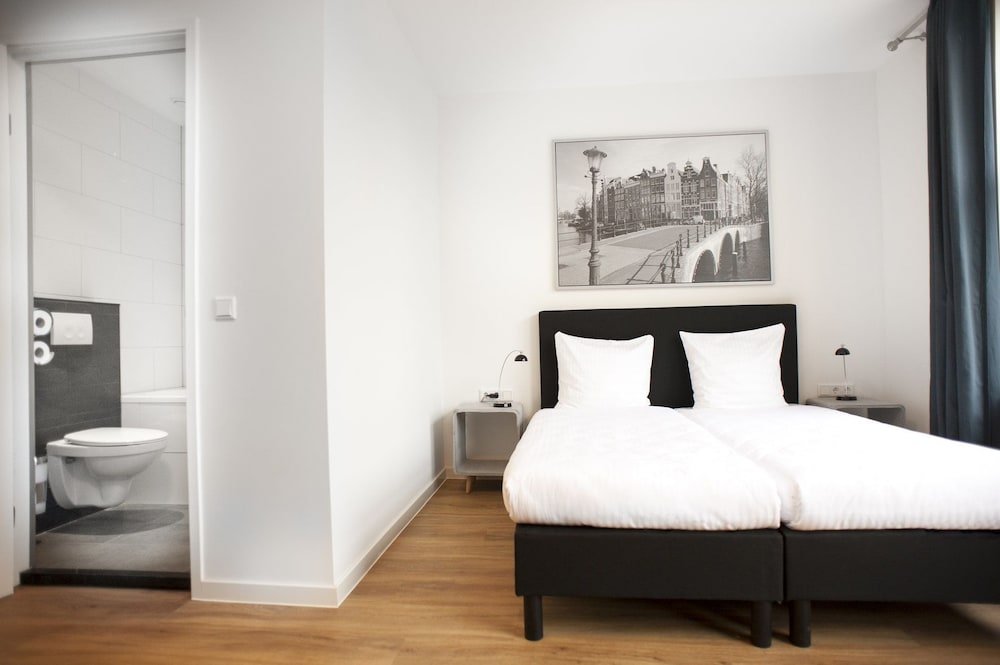 I Hotel Room Type - Triple Room