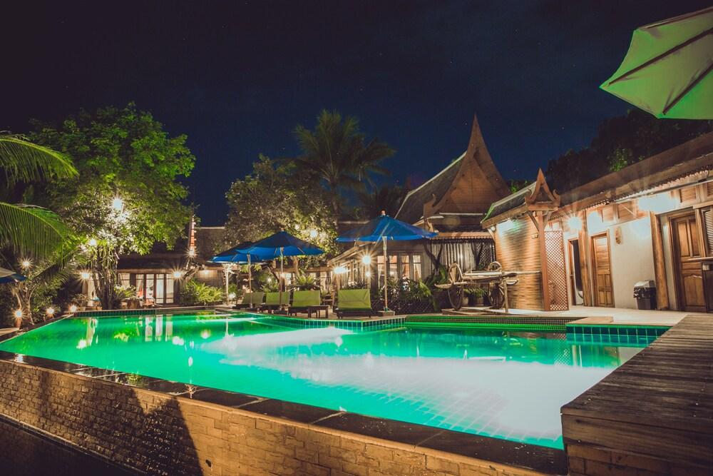 Sasitara Thai villas - Tap to explore photos
