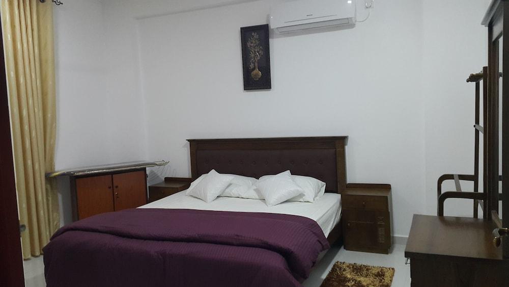 Sara luxury apartment Room Type - Luxury Apartment, Multiple Beds, Non Smoking Sara luxury apartment Room Type - Luxury Apartment, Multiple Beds, Non Smoking
