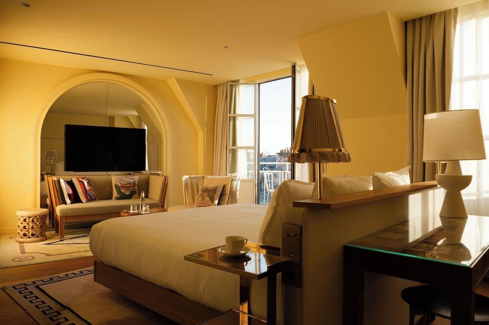 9Confidentiel Room Type - Junior Room