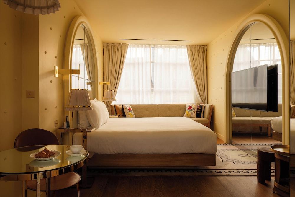 9Confidentiel Room Type - Club Double Room