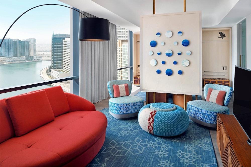 Hotel Indigo Dubai Downtown - Near Dubai Mall - Tap to explore photos