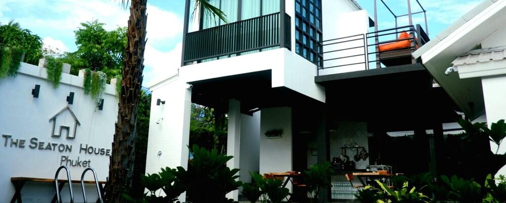 The Seaton House Phuket - Tap to explore photos