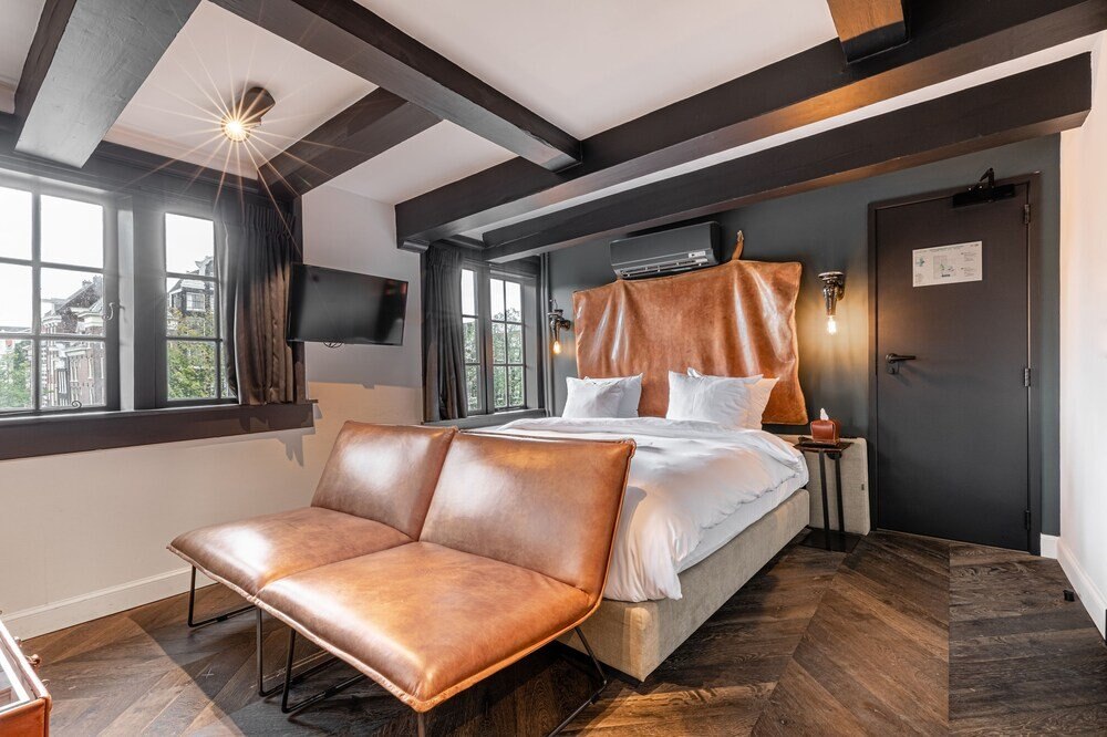 Hotel The Craftsmen Room Type - Deluxe Double Room (The Tanner)