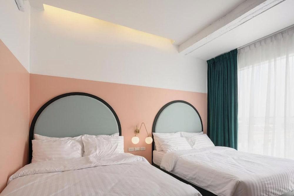 Our Nomad Boutique Hostel Room Type - Double Double Room