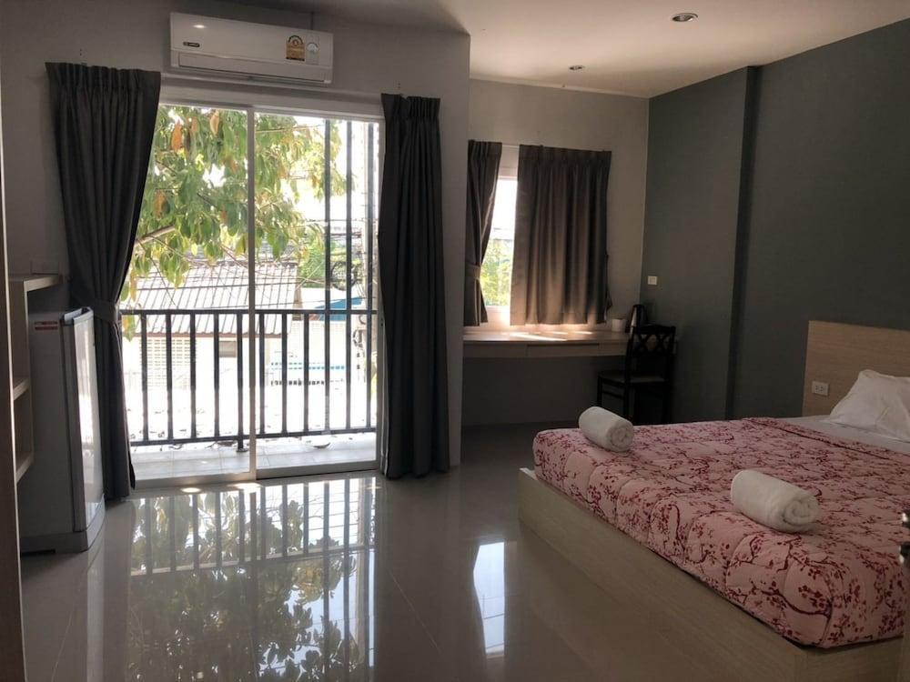 Khao Oat Airport Room Type - Superior Room, 1 King Bed