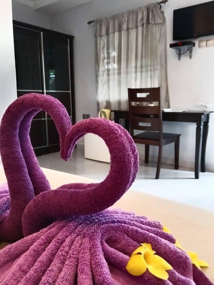 Ocean Lodge Room Type - Deluxe Double Room, Non Smoking, Garden View