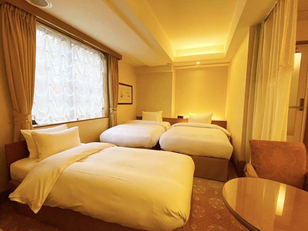 Hotel Pulitzer Jiyugaoka Room Type - Triple Room