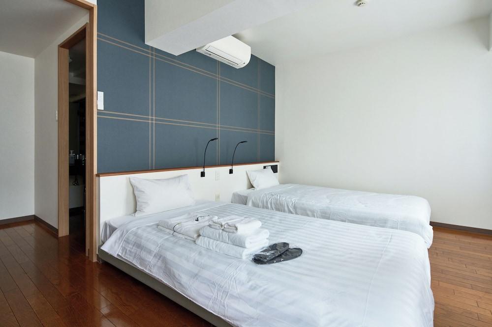 TOKIO's HOTEL Room Type - Comfort Twin Room