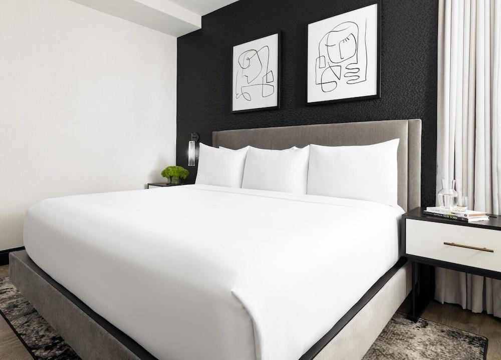 Arthouse Hotel New York City Room Type - Standard Room, 1 King Bed