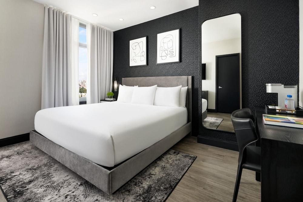 Arthouse Hotel New York City Room Type - Loft, Terrace