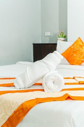 Saiyuan Residence Phuket - Tap to explore photos