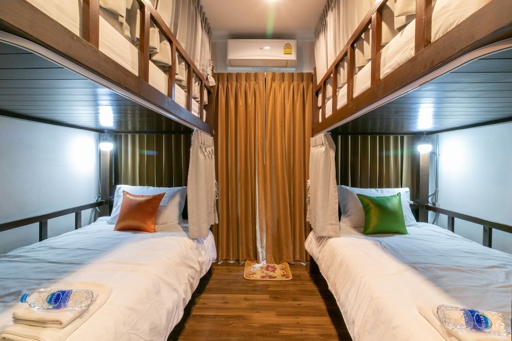 Phobphanhostel Room Type - Classic Shared Dormitory, Women only