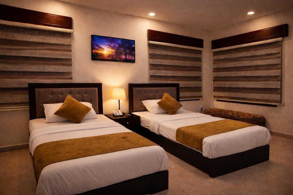 Panorama Amman Hotel Room Type - Deluxe Twin Room, 2 Twin Beds, City View Panorama Amman Hotel Room Type - Deluxe Twin Room, 2 Twin Beds, City View