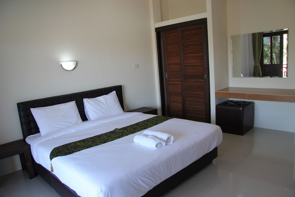Kanlaya Park Apartment Hotel - Tap to explore photos