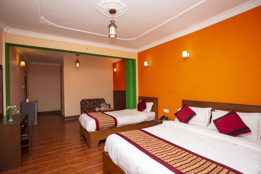 Hotel Happy Home Kathmandu Room Type - Family room