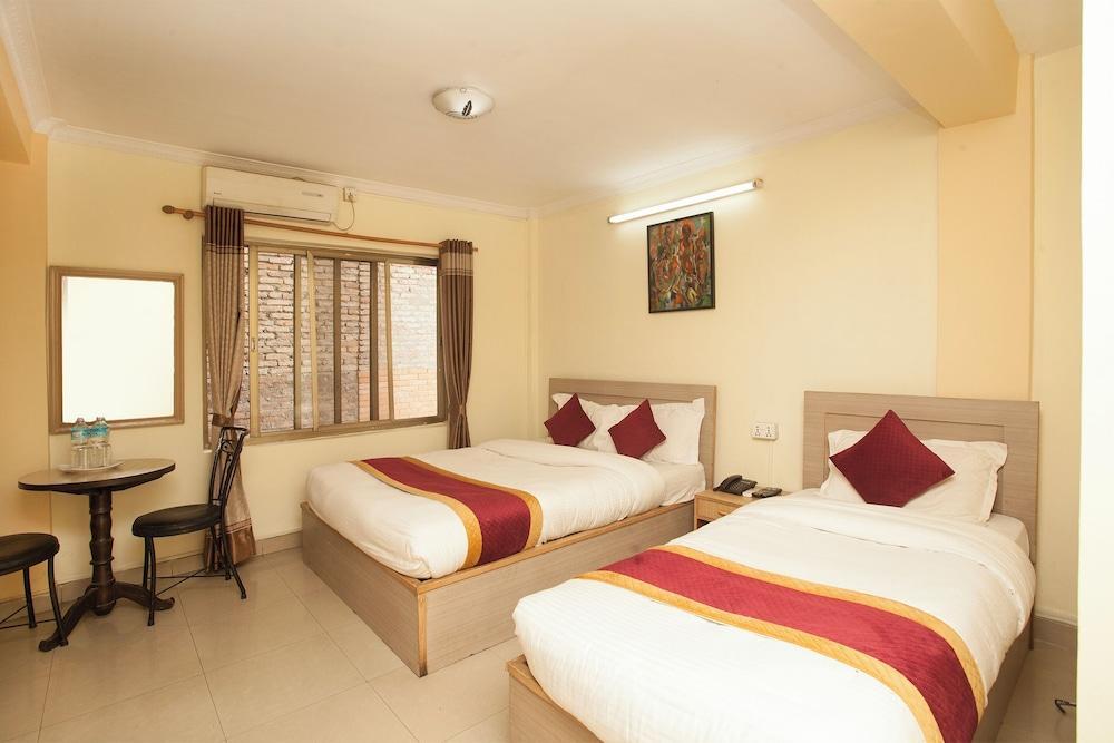 Hotel Mountain Gateway Room Type - Double Room, City View